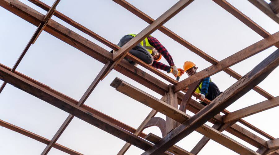 Professional gutter cleaning services in Lynchburg, MO